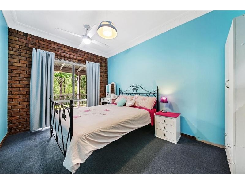 37 Parkway Drive, Advancetown QLD 4211