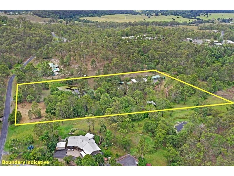 37 Parkway Drive, Advancetown QLD 4211