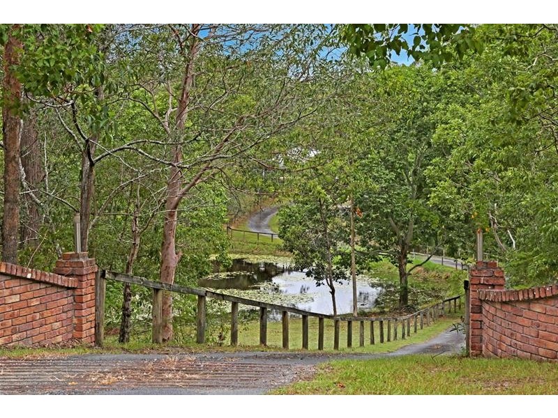 37 Parkway Drive, Advancetown QLD 4211