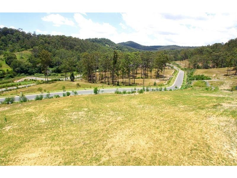 158 Ridgeline Court, Mount Nathan QLD 4211