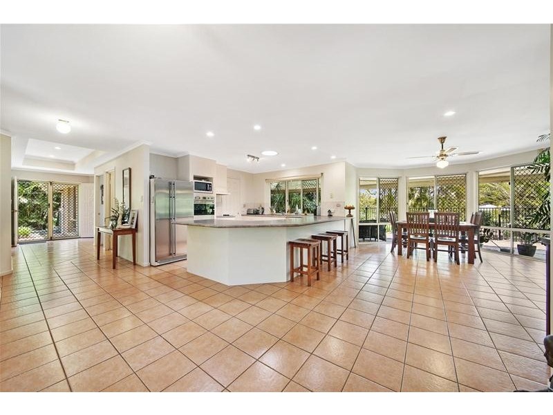 3 Sabina Park Court, Mount Nathan QLD 4211