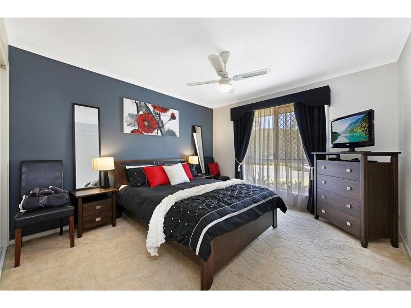 3 Sabina Park Court, Mount Nathan QLD 4211