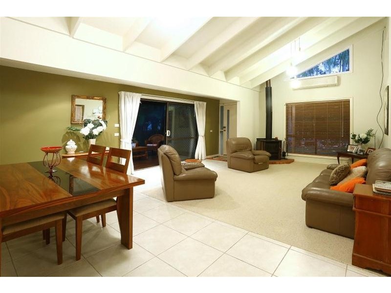 26 Koola Drive, Nerang QLD 4211