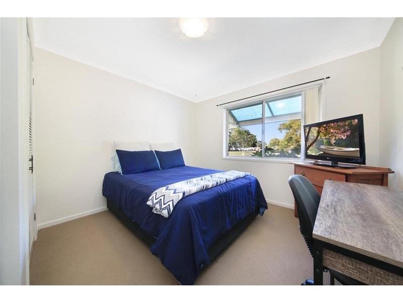 7 Nakina Street, Southport QLD 4215