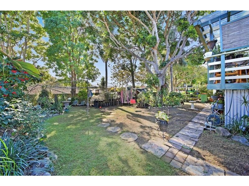 7 Nakina Street, Southport QLD 4215