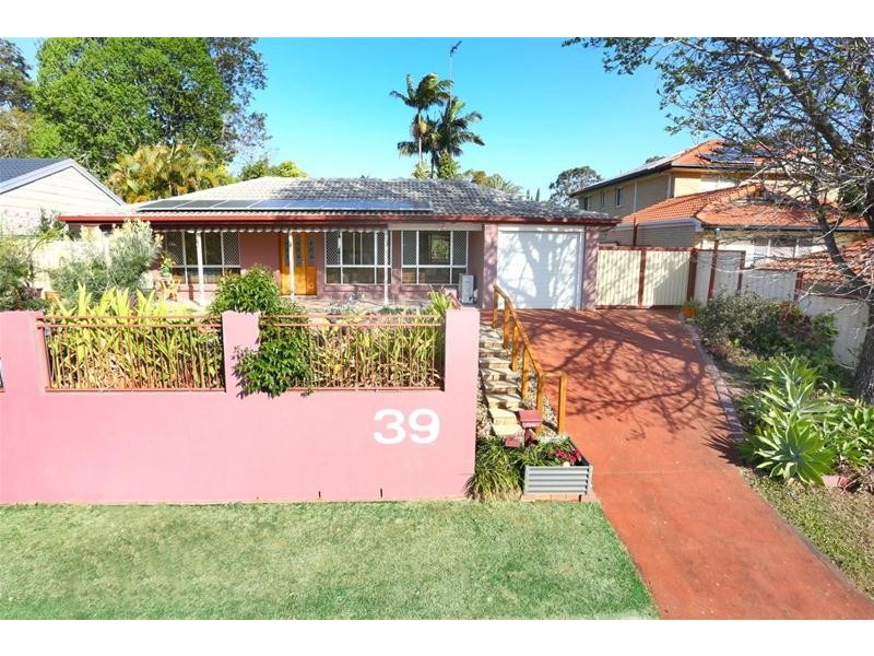 39 Dugandan Street, Nerang QLD 4211