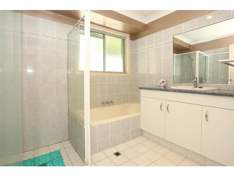 39 Dugandan Street, Nerang QLD 4211