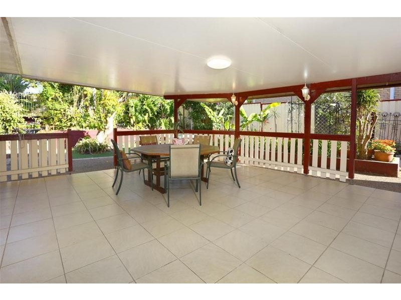 39 Dugandan Street, Nerang QLD 4211