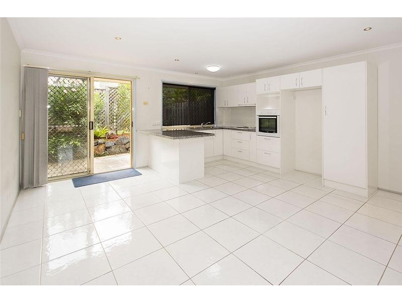 21/5 Keats Place, Nerang QLD 4211