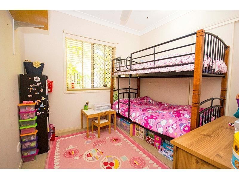 2/21 Hellman Street, Molendinar QLD 4214