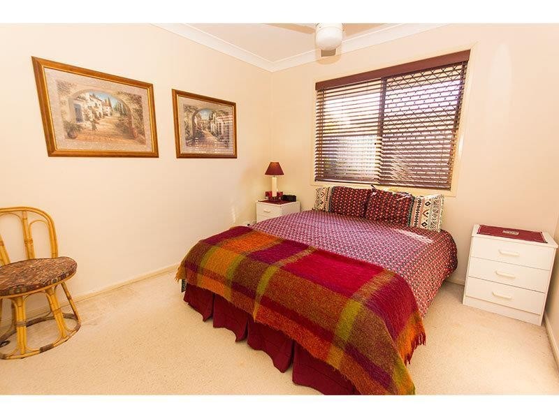 8 Glengarry Close, Highland Park QLD 4211