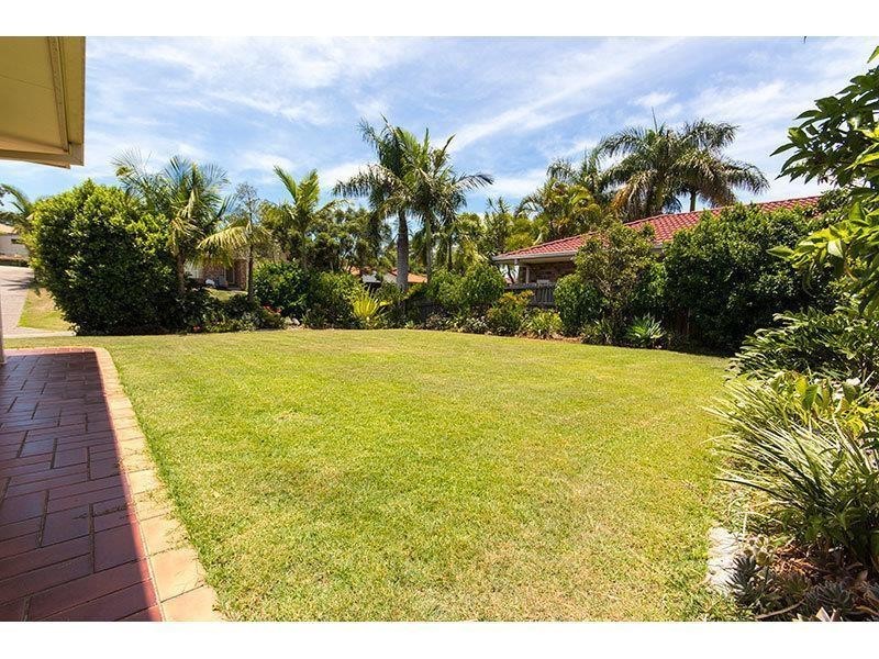 8 Glengarry Close, Highland Park QLD 4211