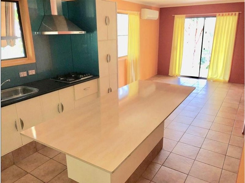 2/14 Parkway Drive, Advancetown QLD 4211