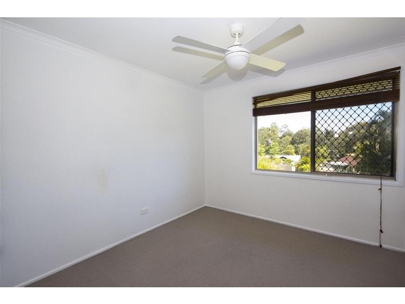 4 Garvie Place, Highland Park QLD 4211