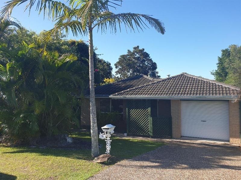 19 Crelga Court, Merrimac QLD 4226
