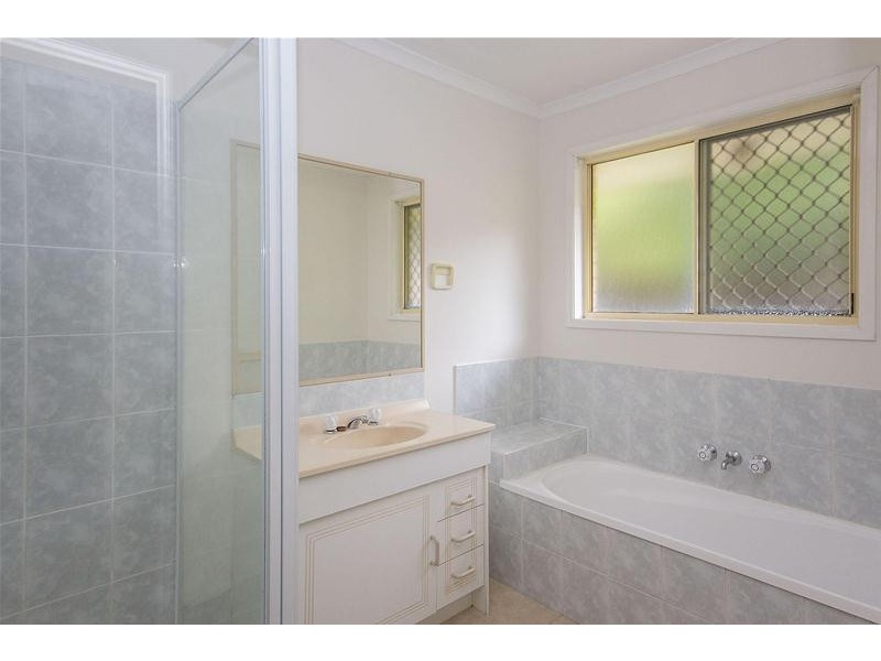 19 Crelga Court, Merrimac QLD 4226