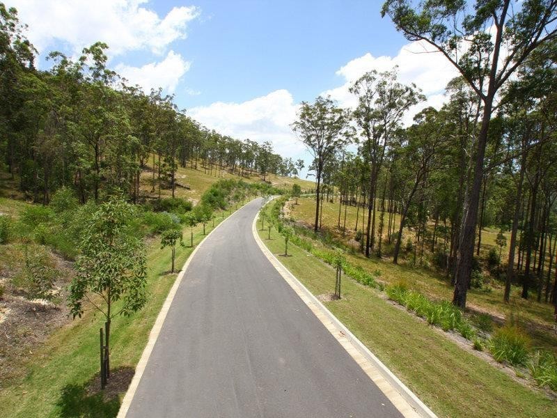 101 Woodland Avenue, Mount Nathan QLD 4211