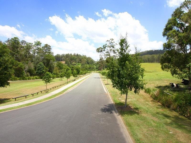 101 Woodland Avenue, Mount Nathan QLD 4211