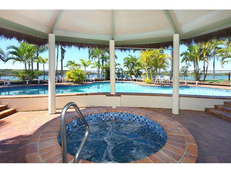 21/81 Boykambil Esplanade, Hope Island QLD 4212