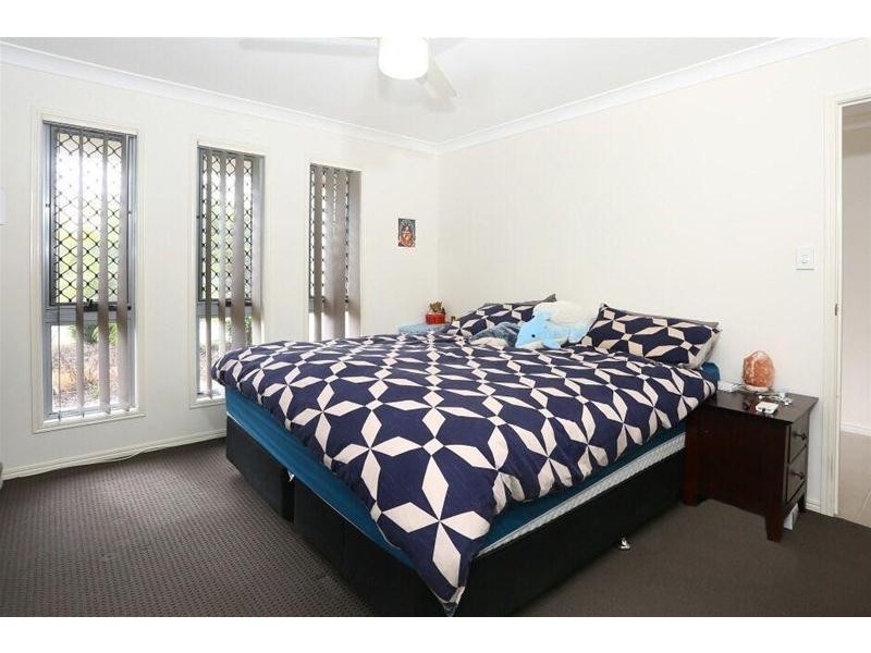 4 Cypress Circuit, Coomera QLD 4209