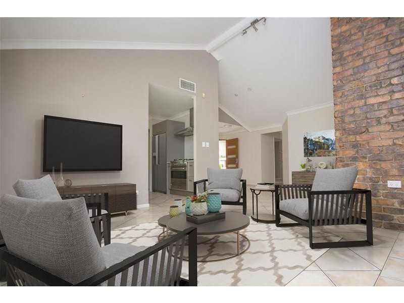 31 Merloo Drive, Nerang QLD 4211