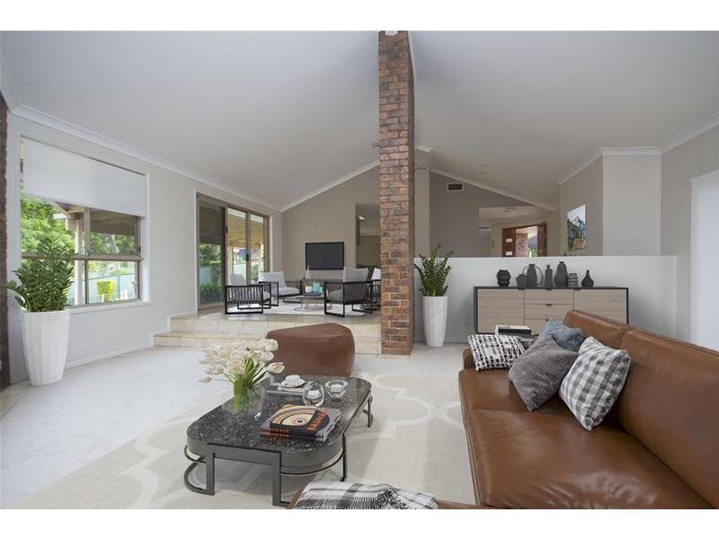 31 Merloo Drive, Nerang QLD 4211