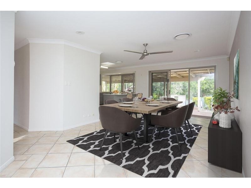 31 Merloo Drive, Nerang QLD 4211