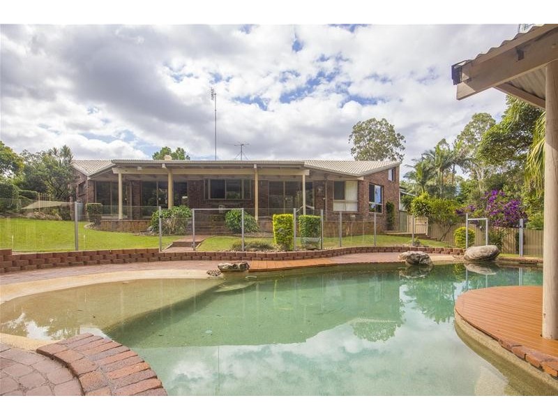 31 Merloo Drive, Nerang QLD 4211