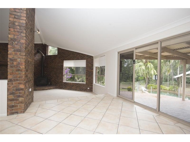 31 Merloo Drive, Nerang QLD 4211