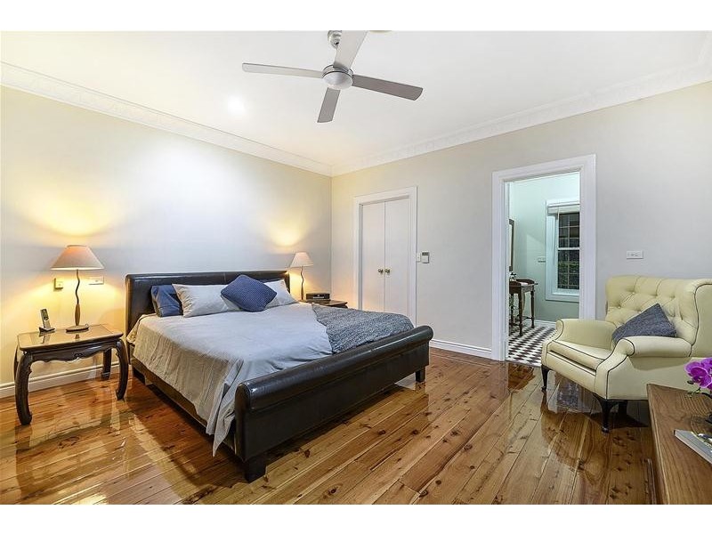 5 Pemberton Close, Mount Nathan QLD 4211