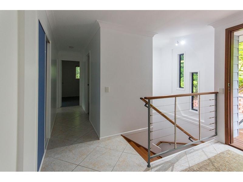 16 Hellfire Pass, Lower Beechmont QLD 4211