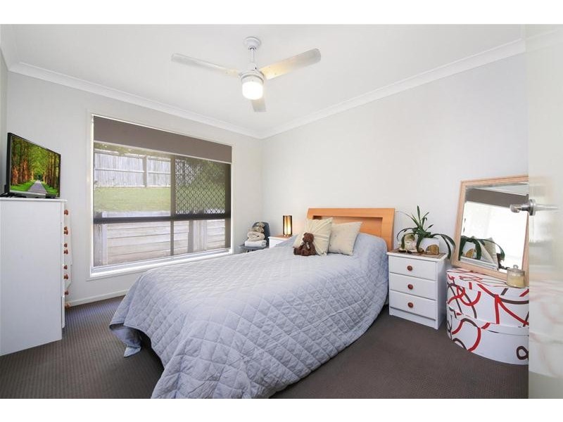 6 Minugh Court, Carrara QLD 4211