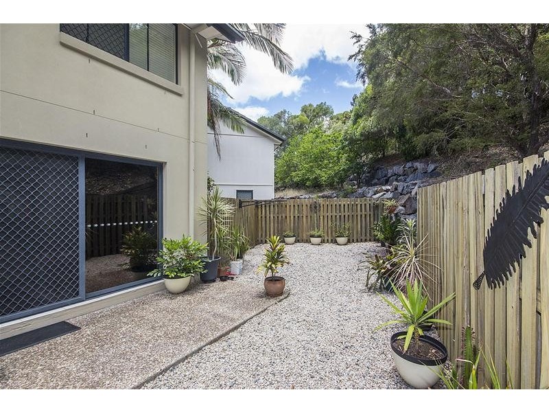 5/20 Paddington Drive, Carrara QLD 4211