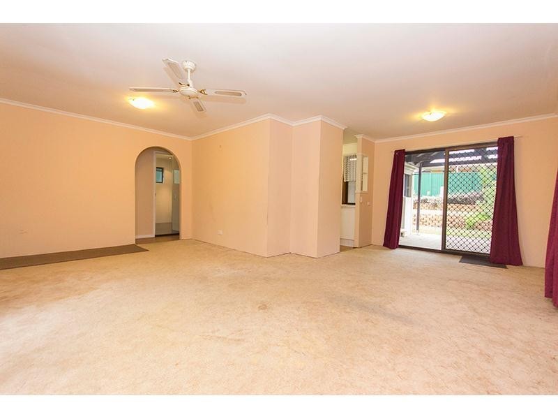 64 Alexander Drive, Highland Park QLD 4211