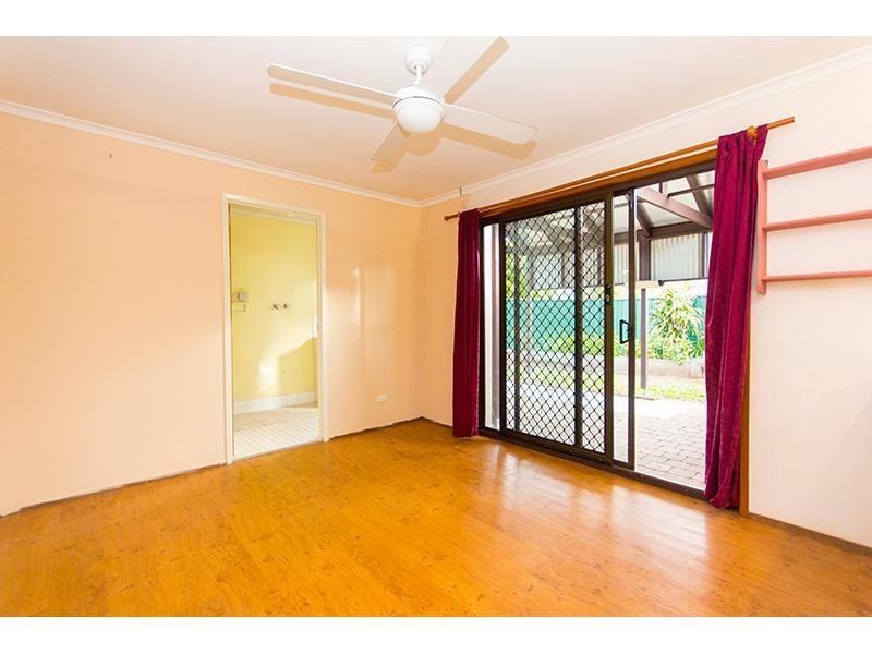 64 Alexander Drive, Highland Park QLD 4211