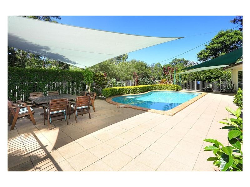 1 Willawong Crescent, Nerang QLD 4211