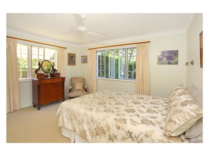 1 Willawong Crescent, Nerang QLD 4211