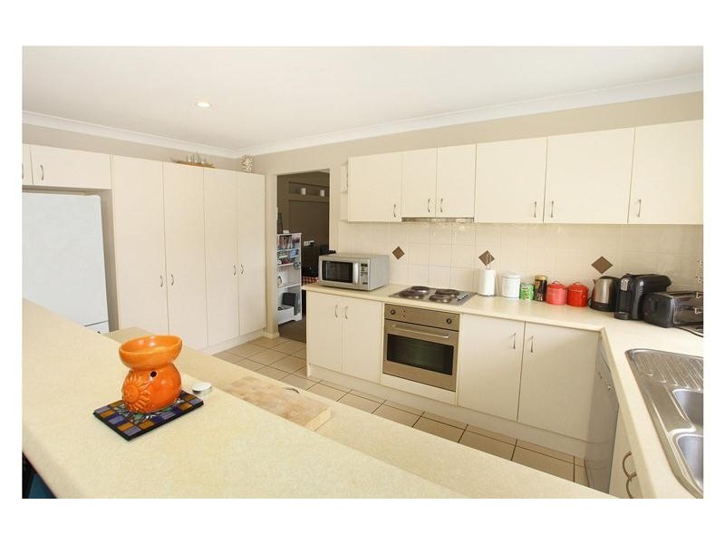 6 Bedroff Street, Upper Coomera QLD 4209