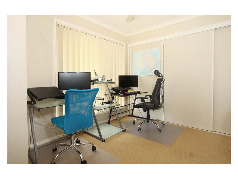 6 Bedroff Street, Upper Coomera QLD 4209