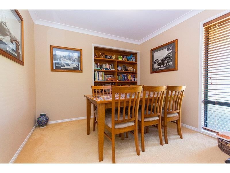 74 Trentbridge Court, Mount Nathan QLD 4211