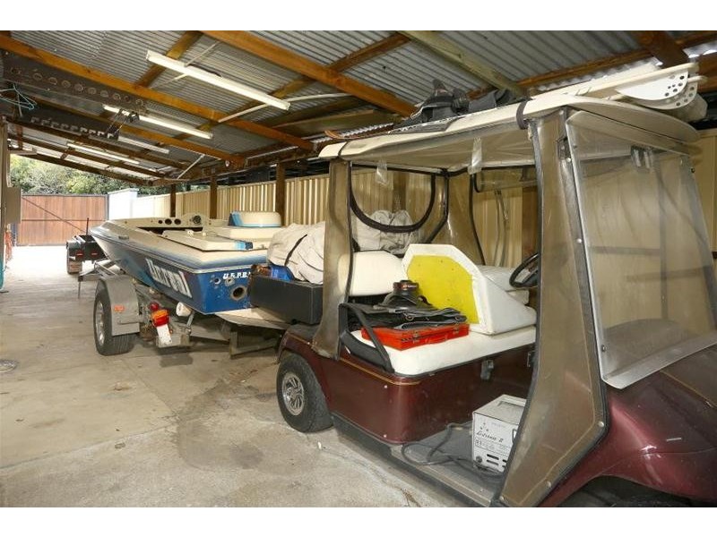 2 The Avenue, Nerang QLD 4211