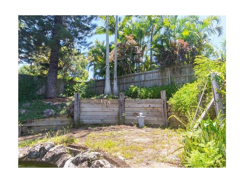 16 Bartlett Avenue, Nerang QLD 4211