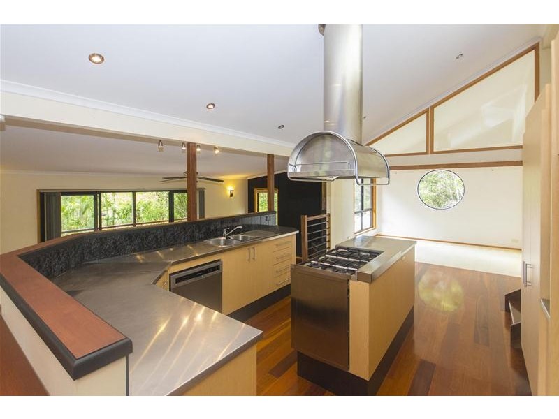 17 Newlands Court, Mount Nathan QLD 4211