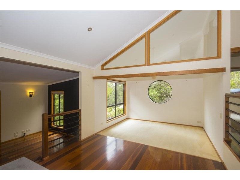 17 Newlands Court, Mount Nathan QLD 4211