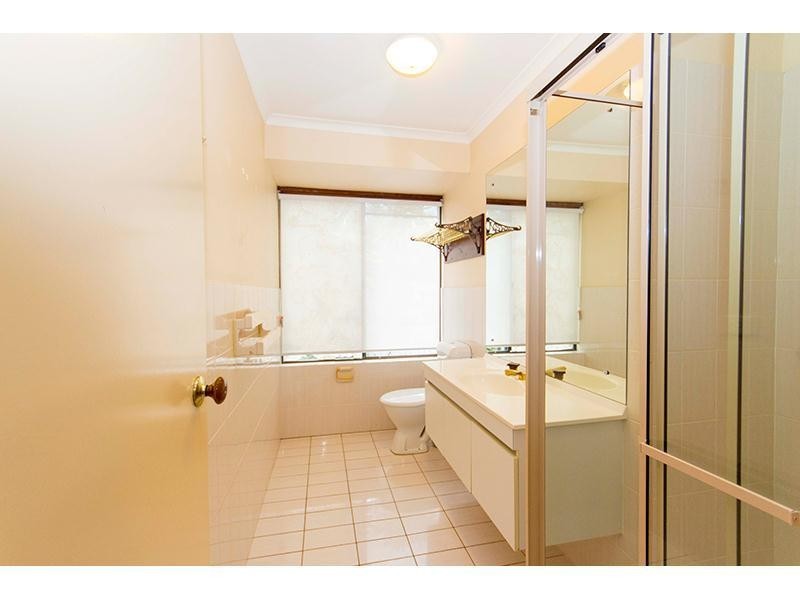 32 Riverlea Waters Drive, Nerang QLD 4211