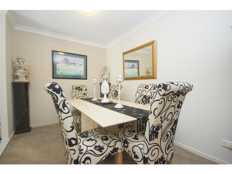 8/173 Barrier Reef Drive, Mermaid Waters QLD 4218