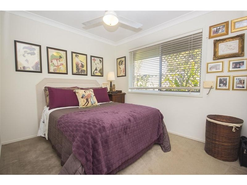 8/173 Barrier Reef Drive, Mermaid Waters QLD 4218