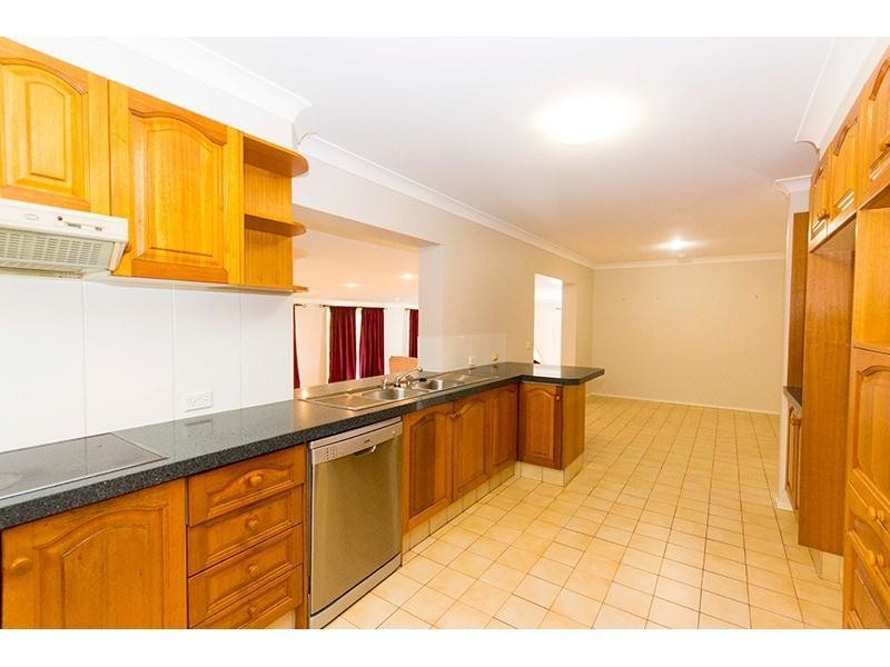 117 Gilston Road, Nerang QLD 4211