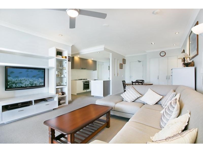 4037/3027 The Boulevard, Carrara QLD 4211