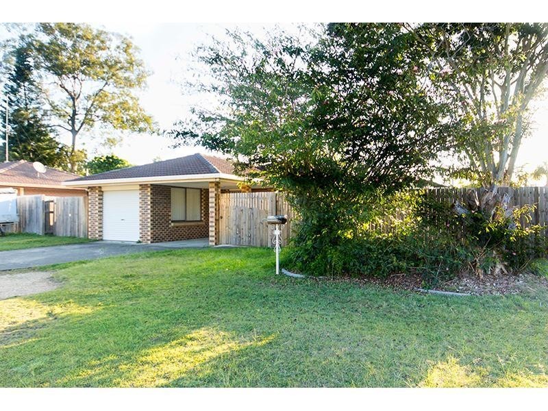 34 Murrumba Drive, Ashmore QLD 4214